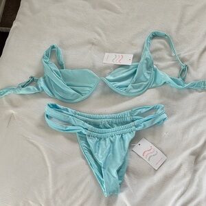 M Dippin Daisys bikini set